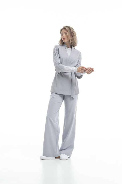 Костюм блуза на запах, лонгслив и брюки клеш