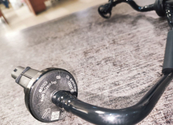 Клапан вентиляции бака с патрубками в сборе VAG