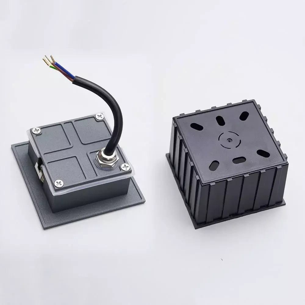 Светильник LED для подсветки ступеней LN013 встраиваемый 3W 4000K, IP65, черный Feron