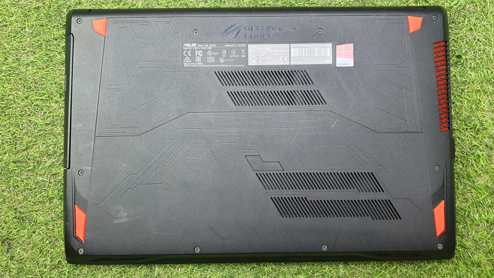 Игровой ASUS i5-7/8Gb/GTX 1050 4Gb/FHD/ROG GL553VD-DM203T 90NB0DW3-M09690/Windows 10