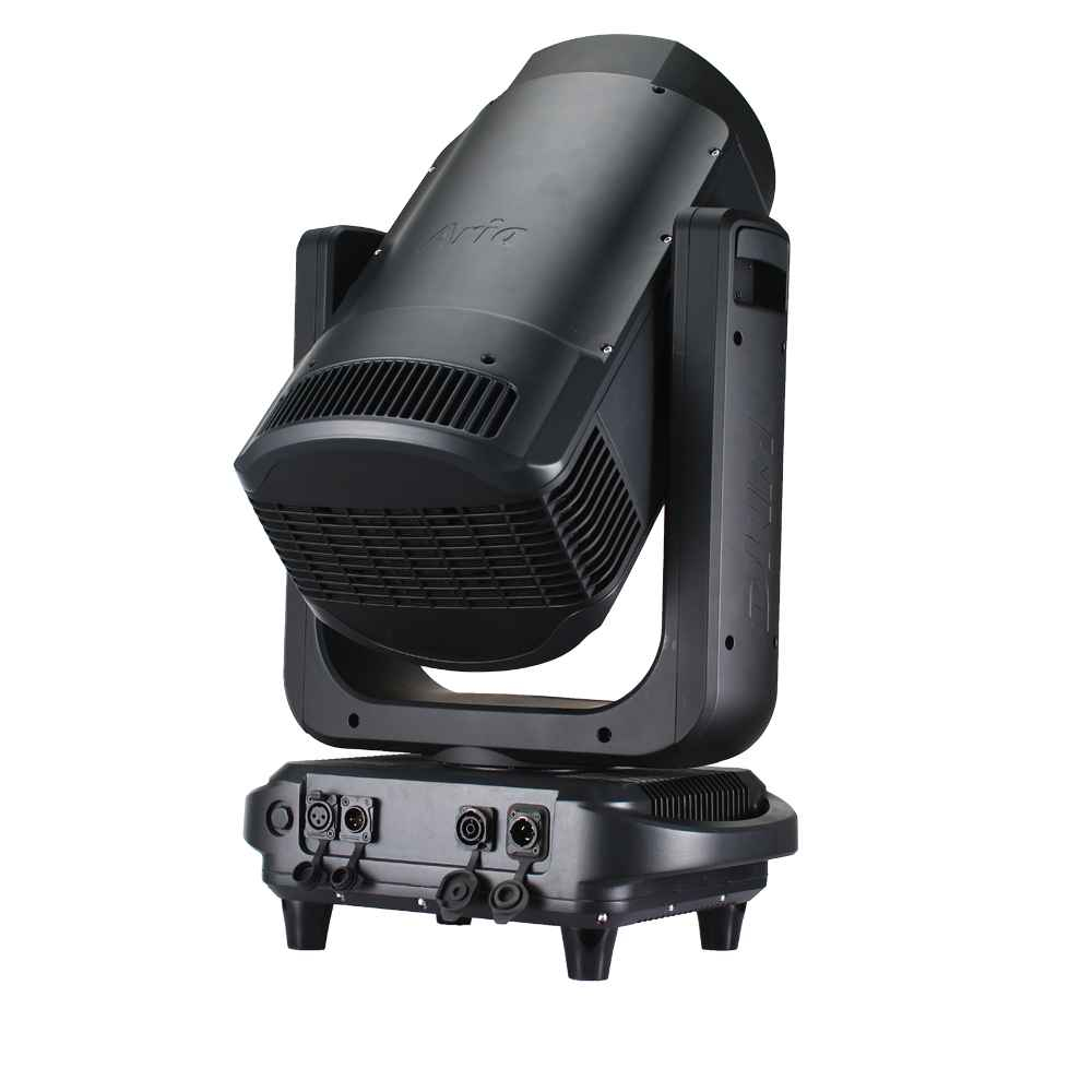 LE680 BSW — Гибридный LED-прожектор 680 Вт BSW Moving Head с зумом 4°-45° и IP66