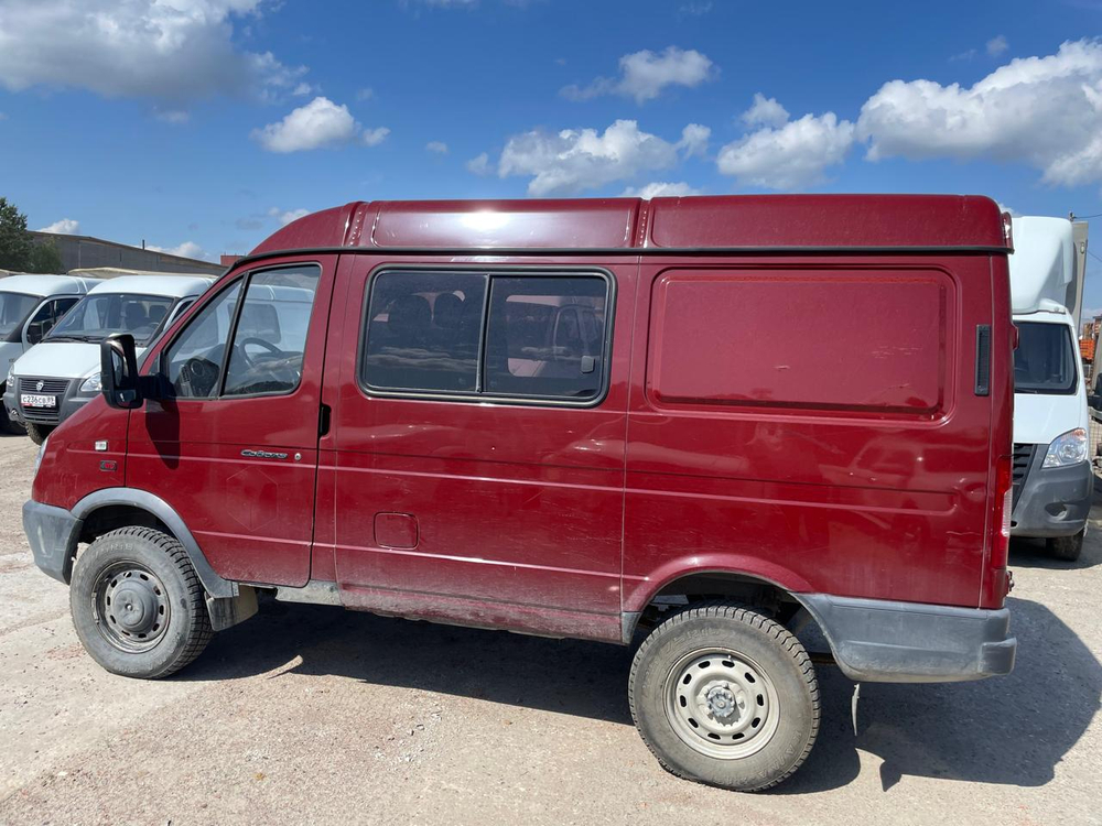 GAZ SOBOL Цельнометаллический 27527 (Бензиновый, 2,7 л, 107 л.с.)