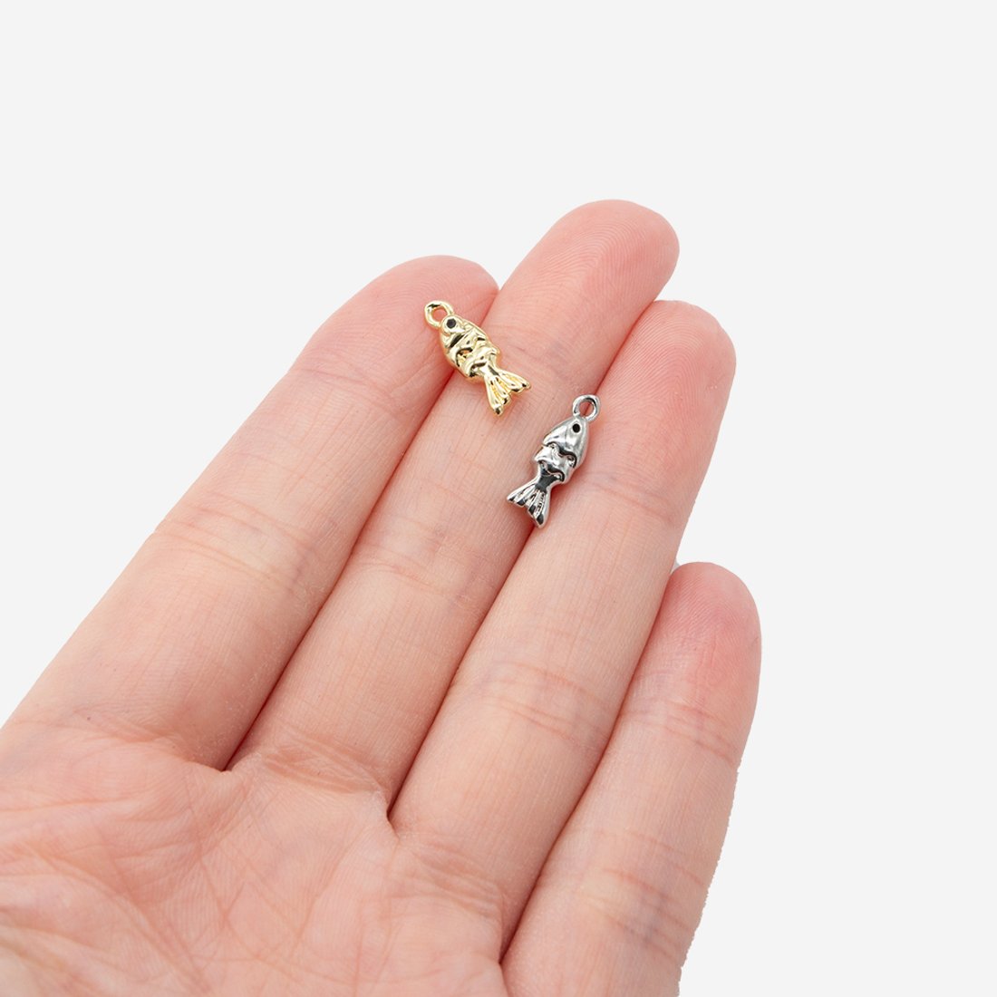 Подвеска "Рыба", 14*4,7мм, фианит, родирование