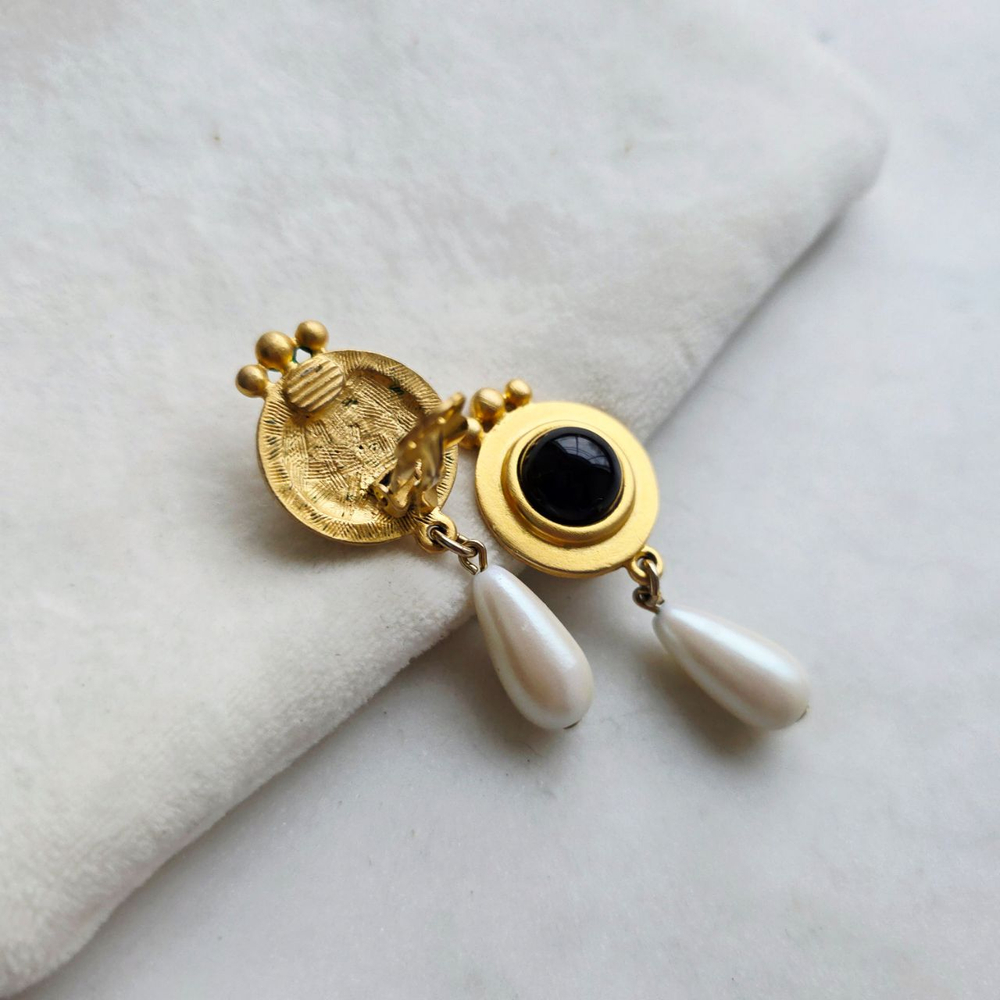 Клипсы с подвисной жемчужиной