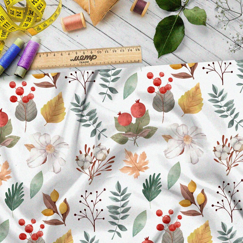 Ткань футер 2-х нитка крупные листья, брусника и цветы