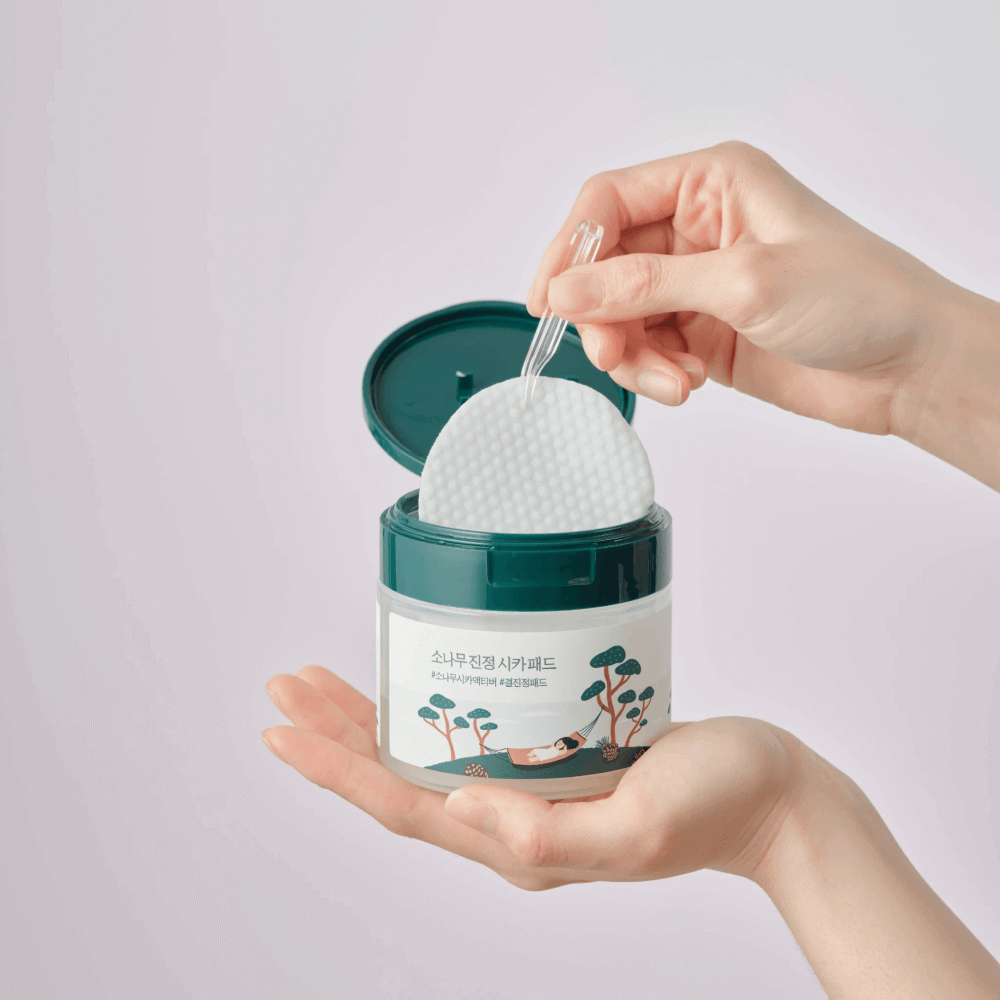 Пэды с экстрактами сосны и центеллы для проблемной кожи Round Lab Pine Calming Cica Pad, 50шт