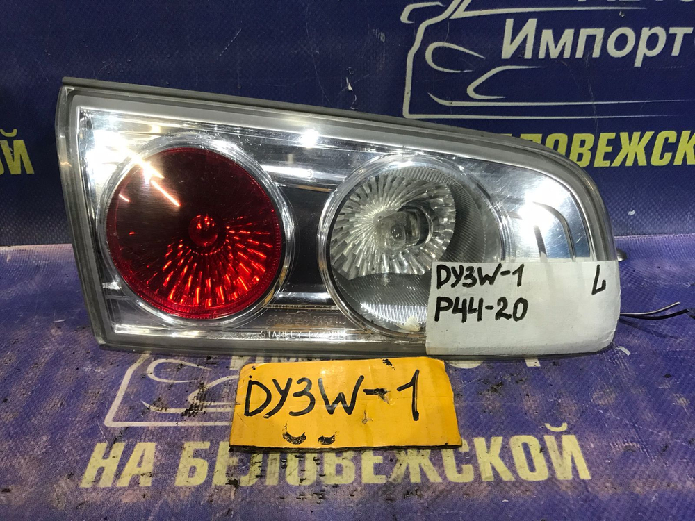 Вставка багажника левая MAZDA DEMIO 2003