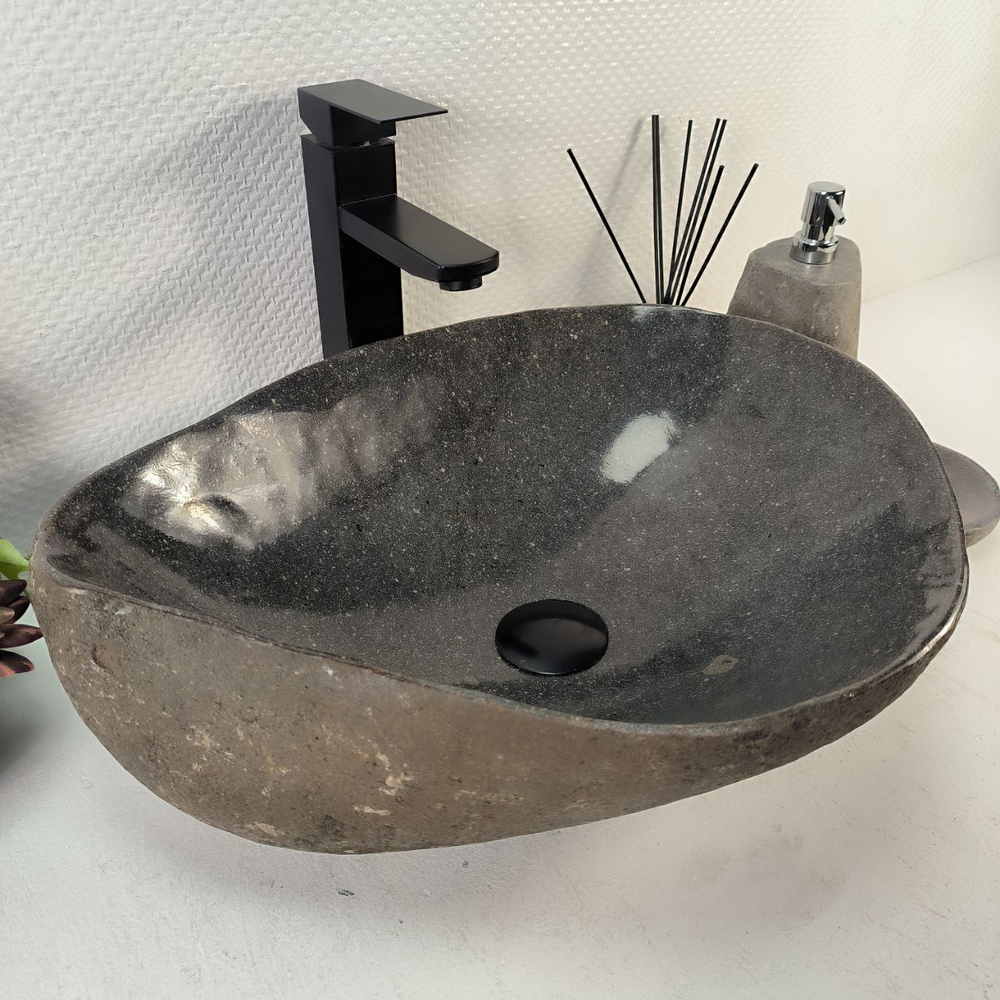 Раковина из речного камня RS-65276 48*38*15 0861