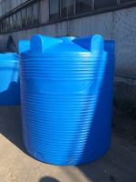 Ёмкость пластиковая пищевая Полимер-Групп V 3000 л. вертикальная (1550x1550x1800см;76кг;синий) - арт.559024