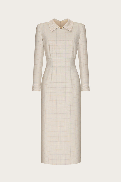 ПЛАТЬЕ ИЗ БЕЖЕВОЙ ШЕРСТИ С КРУЖЕВНЫМИ ВОРОТНИКОМ И МАНЖЕТАМИ