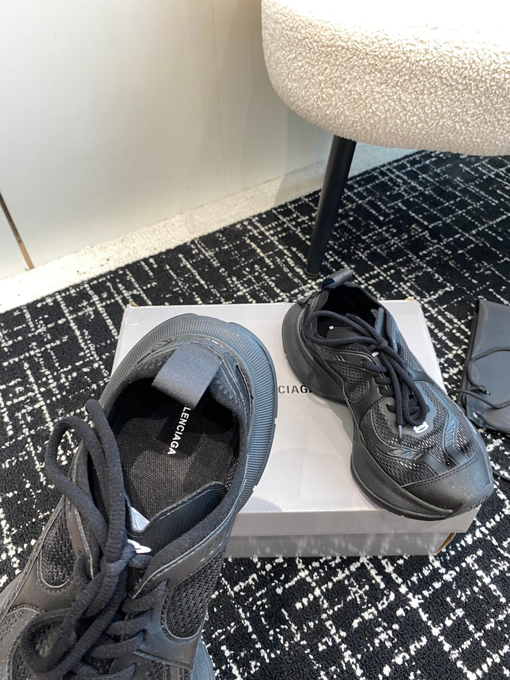 Balenciaga Circuit Sneaker (2 colors)