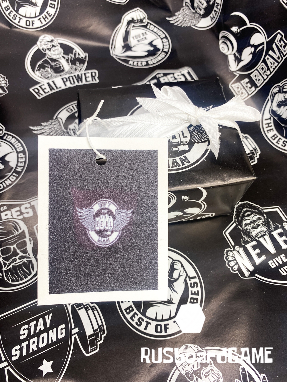 Подарочная упаковка "Брутальность"