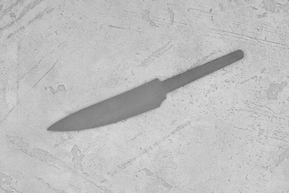 Заготовка для ножа, сталь M390 2,6мм. Модель "Геликон ГО100" с клинком 100мм, ТО 62-63HRC