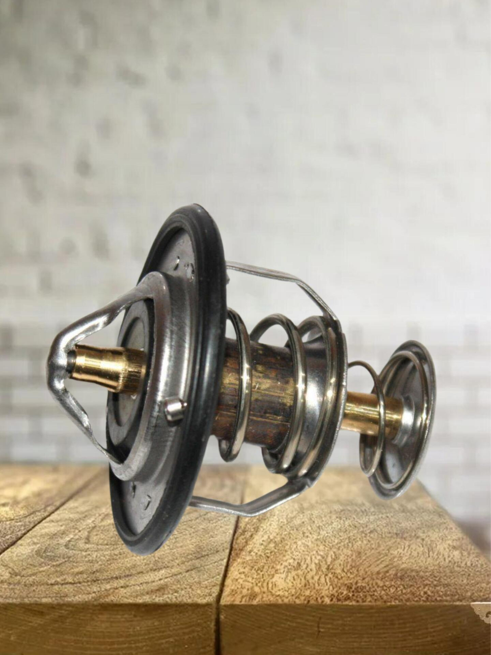 Термостат MD346547 для Mitsubishi Carisma, Lancer