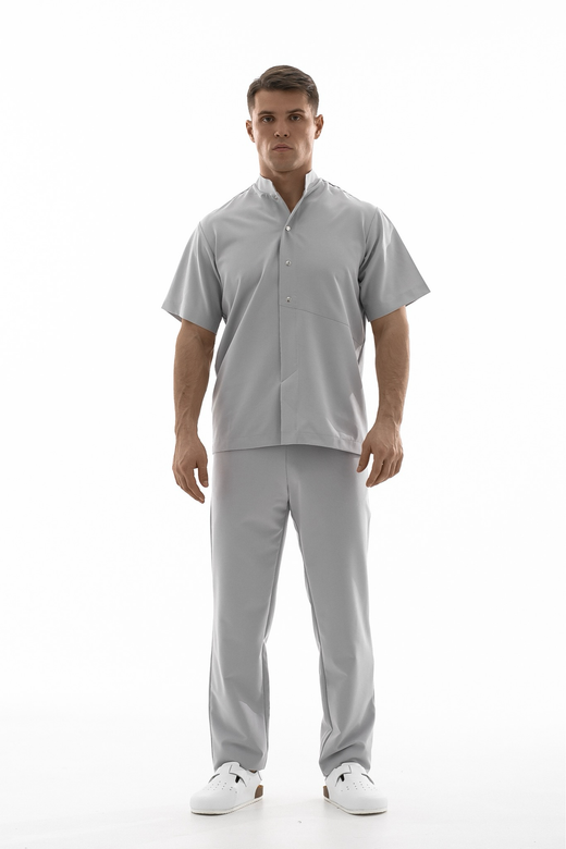 Костюм мужское поло и прямые брюки