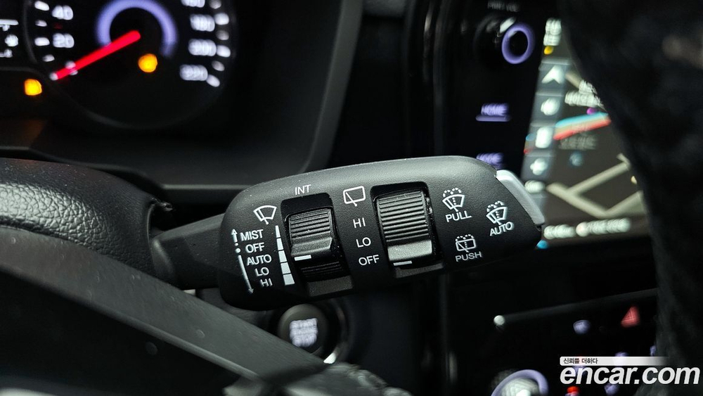 KG Mobility (Ssangyong) Very New Tivoli Бензин 1.5 2WD (02.2020)