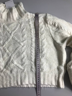 Свитер Befree для зимнего уютного образа, маркировка S, визуально на 44 размер