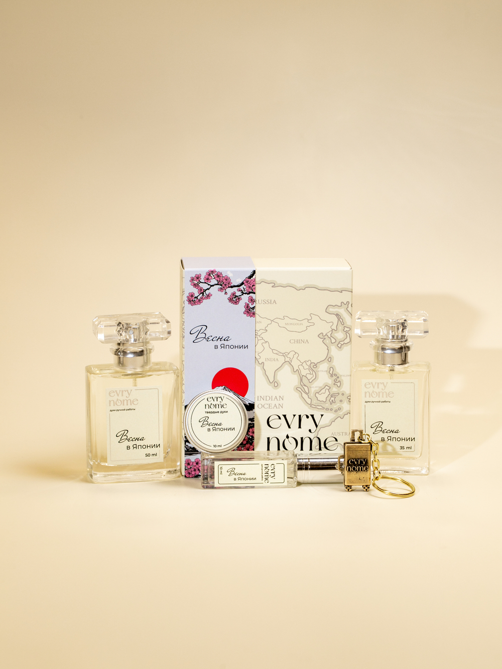 Духи Весна в Японии