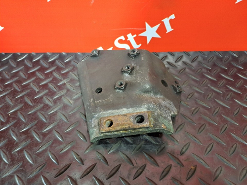 Кронштейн датчика детонации