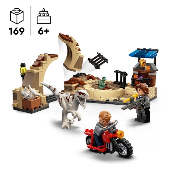 Lego konstruktor Jurassic World 76945 Atrociraptor Dinosaur: Bike Chase