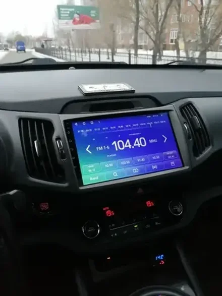 Магнитола для KIA Sportage 2010-2016 - Carmedia OL-9735 IPS, Android 10, 8 ядер (TS18), 4G SIM-слот