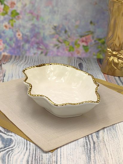 Блюдо фигурное глубокое 31х22х6,5 см. Бусины