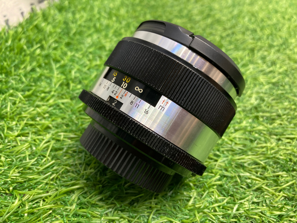 Yashica Yashinon-DX 50mm 1.4