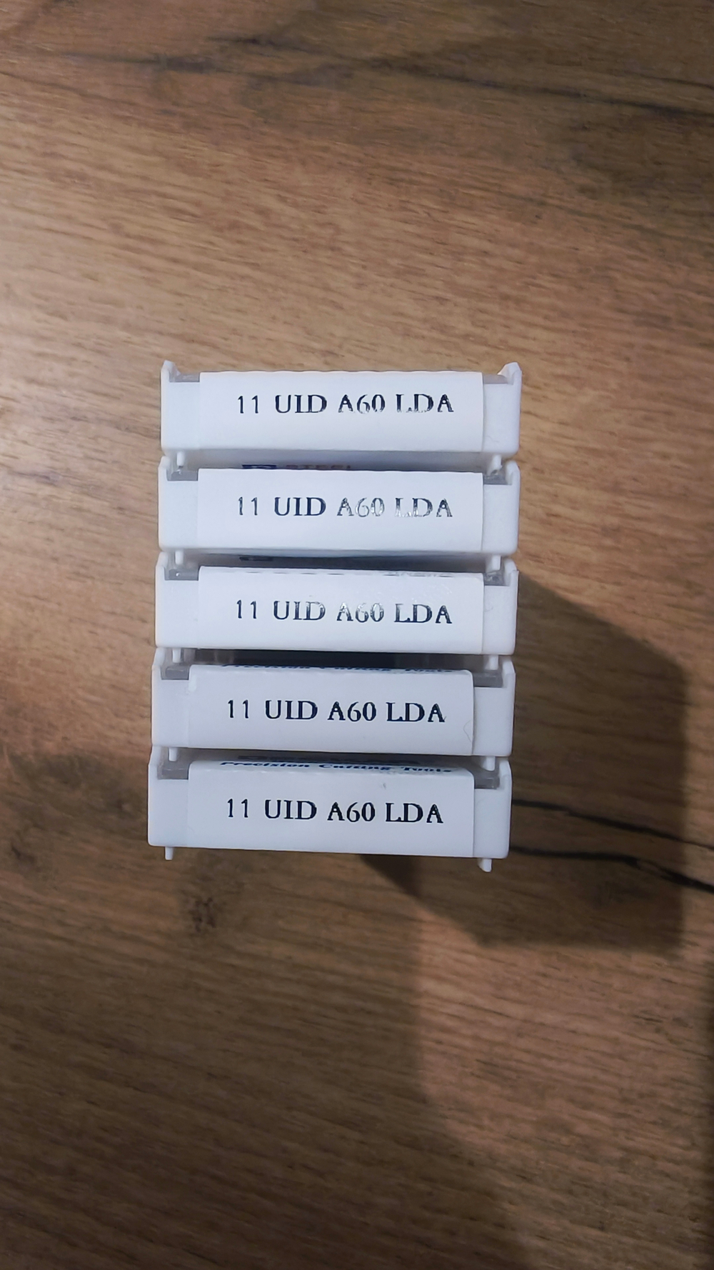 11UIDA60 твердосплавная пластина для резьбофрез DESKAR