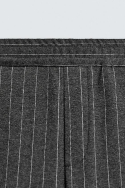 ZARA БРЮКИ В ТОНКУЮ ПОЛОСКУ СО СКЛАДКАМИ, АНТРАЦИТОВО-СЕРЫЙ