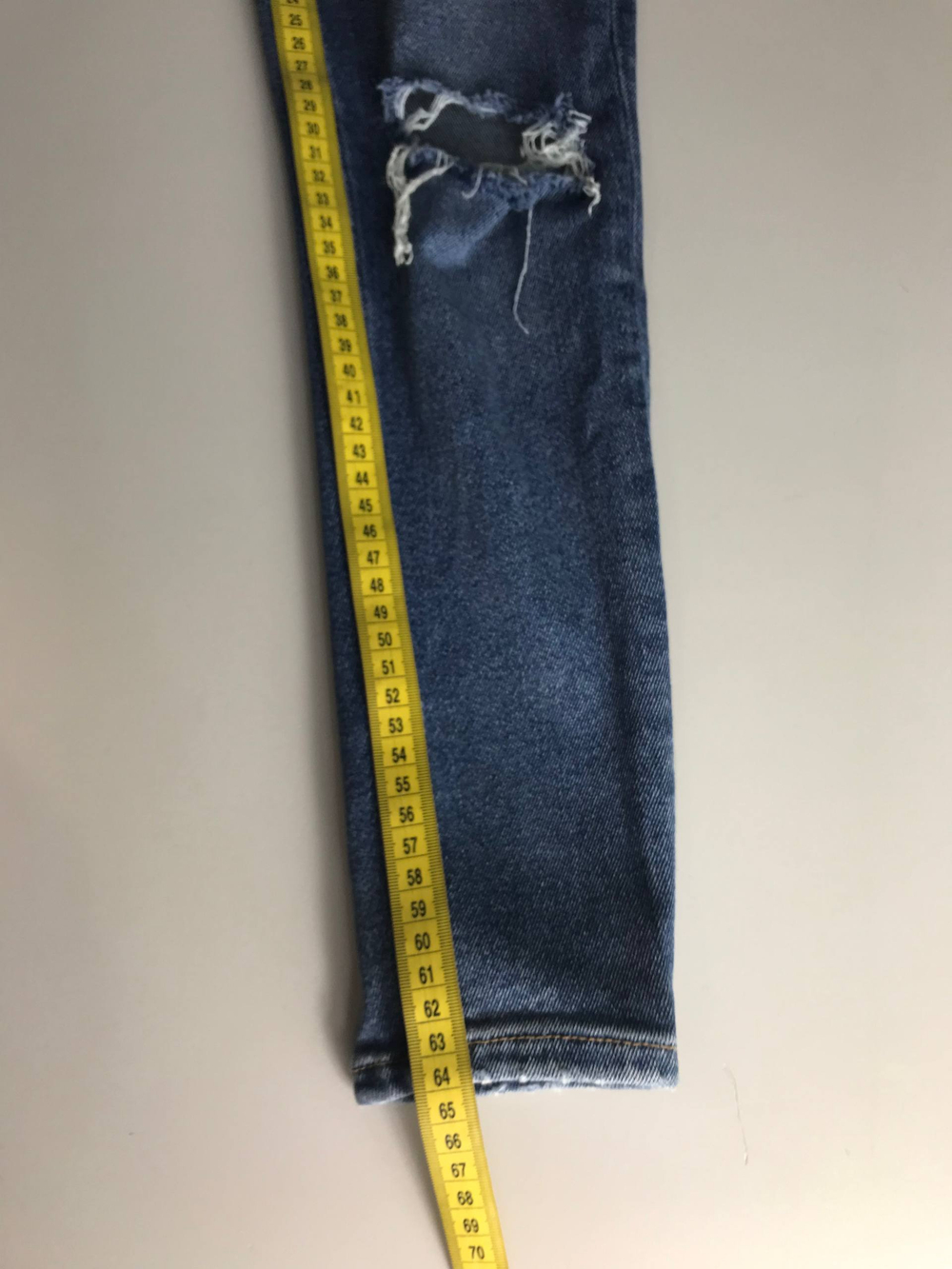 Джинсы Zara для стильной девочки, на 11/12 лет