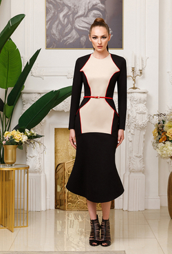 Трикотажное платье силуэта годе с отрезной талией 03-01-21 FW