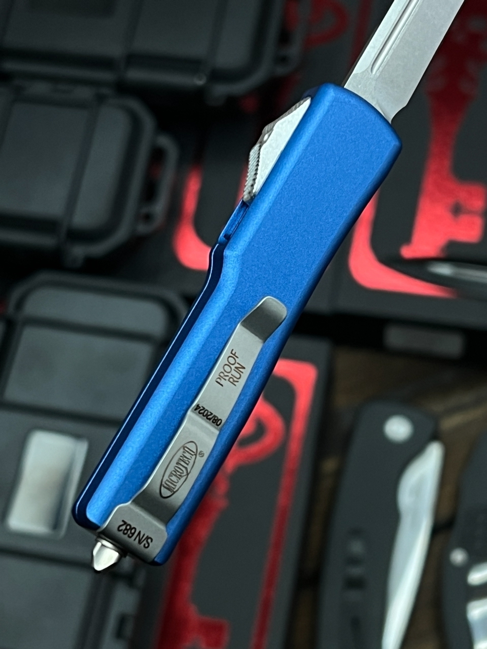 Нож Microtech UTX-70 A+++ Standard S/E BLUE - клин серый апокалиптик, рукоять синяя