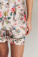 Шелковый топ с цветами