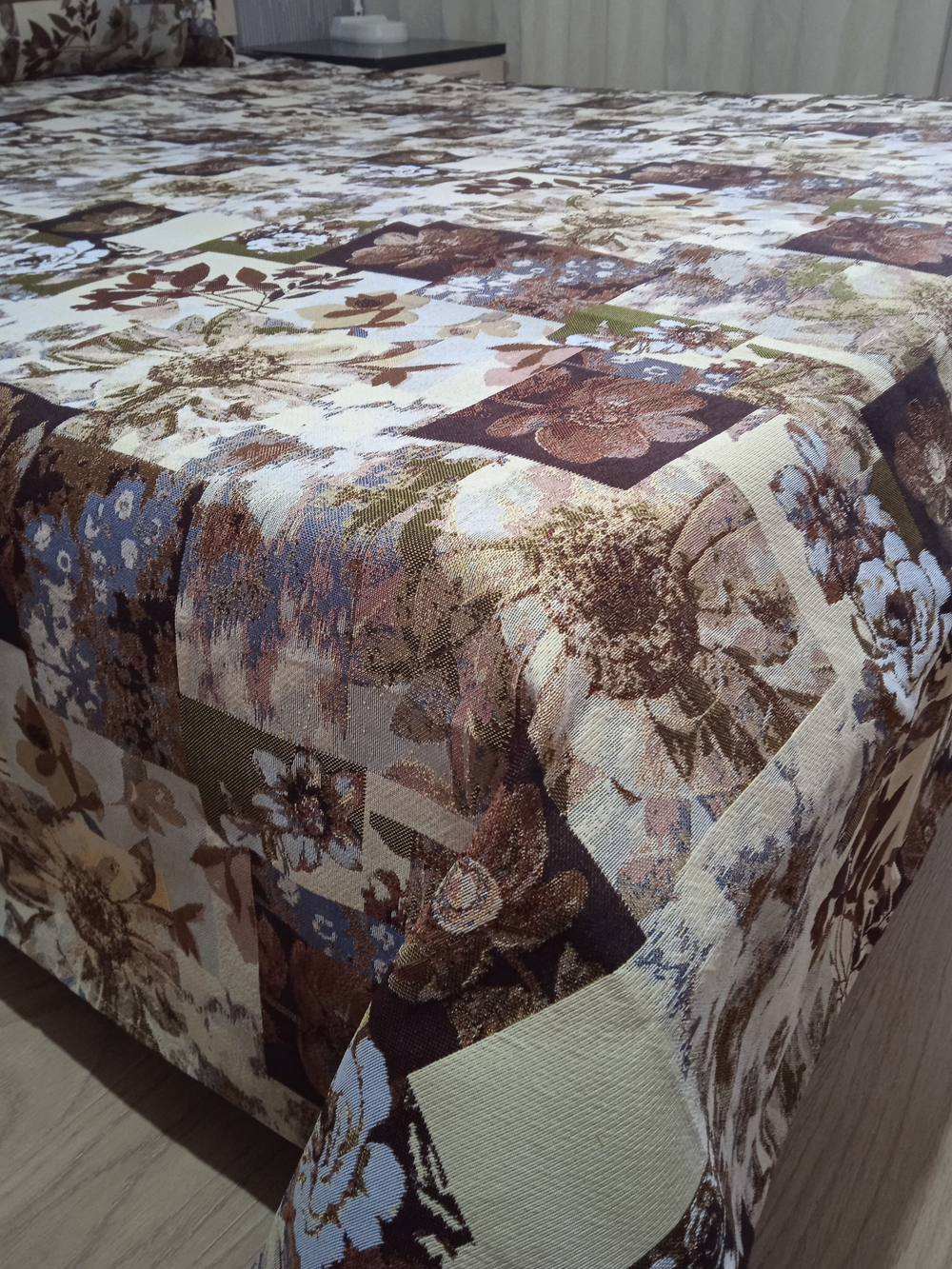 Покрывало гобеленовое Цветочная коллекция 2-спальный (180х200)