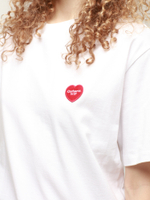 Женская Футболка Heart Patch