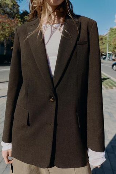 ZARA БЛЕЙЗЕР С ПОДПЛЕЧНИКАМИ, ПУГОВИЦА И РАЗРЕЗ СЗАДИ, КОРИЧНЕВЫЙ