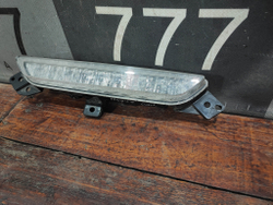 ПТФ задний центральный Geely Boyue Cool 23-нв Б/У Оригинал 8893818614