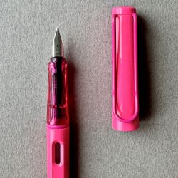 Перьевая ручка Lamy Safari Neonpink NW 0C9 с пером F (4041891) 4