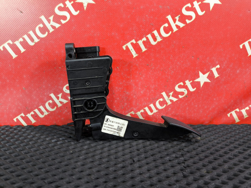 Педаль газа 2023г