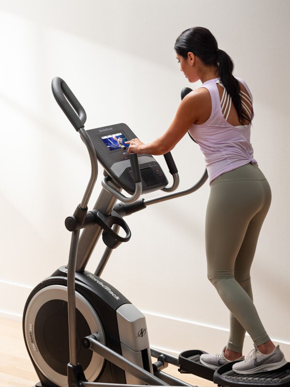 Тренажер эллиптический NordicTrack Commercial 9.9