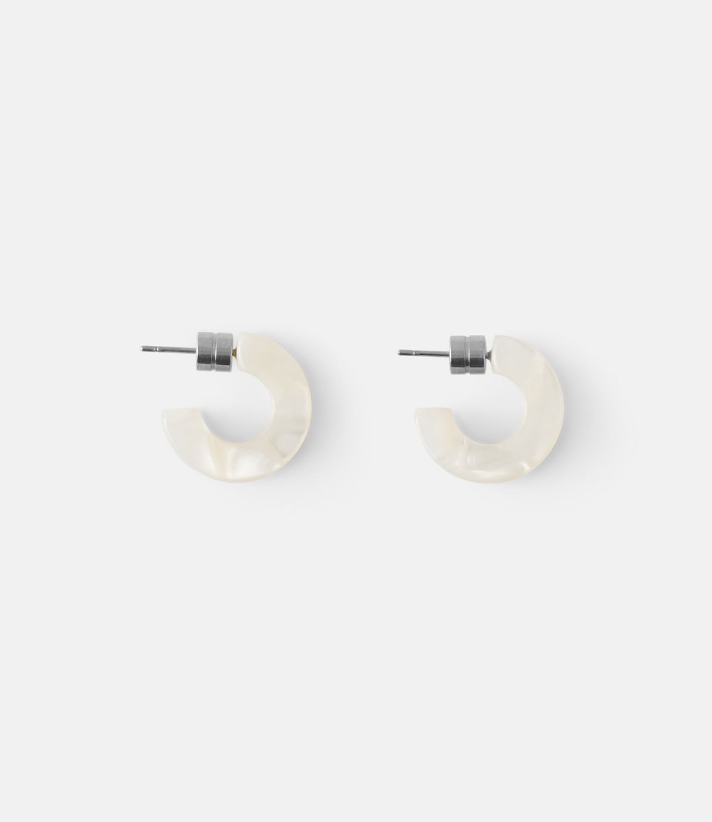 Machete Muse Hoops in White Shell — серьги из ацетата