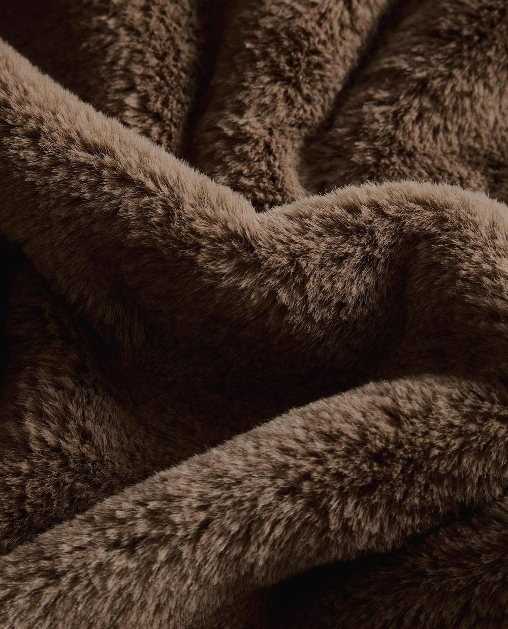 Zara Home - Двухстороннее Меховой плед, бежевый, 140x190 см