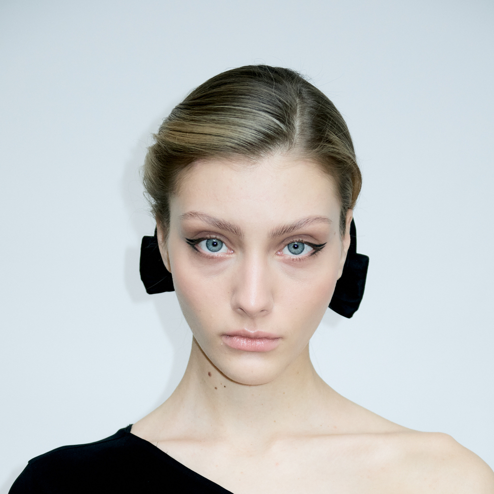 Бант "Балерина" из черной тафты