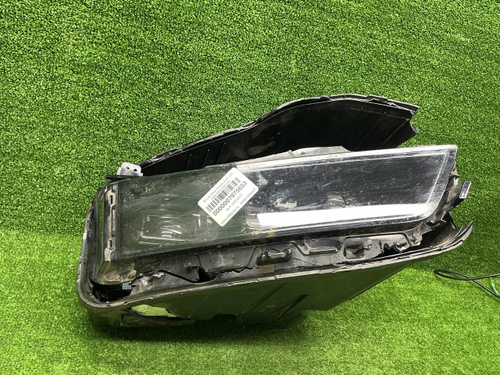 Битая Фара правая Zeekr 009 (2022-н.в.) LED