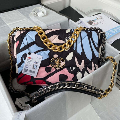 Chanel 19 30 cm