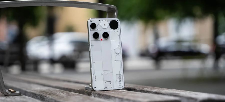 Обзор Nothing Phone (3): новое ПО, камеры и аккумулятор