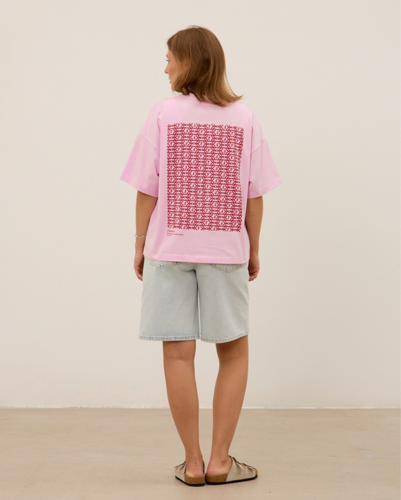Футболка 03, с узором, розовая