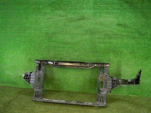 Телевизор Genesis G70 (2017-2021)