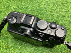 Nikon Coolpix P7100
