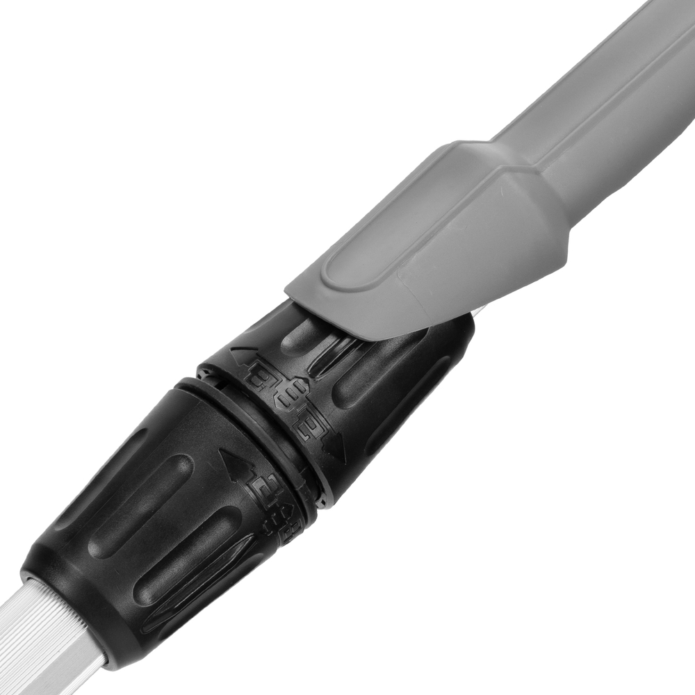 Портативная аккумуляторная газонокосилка CLM-22, Li-ion, 20В, 220 мм // Denzel